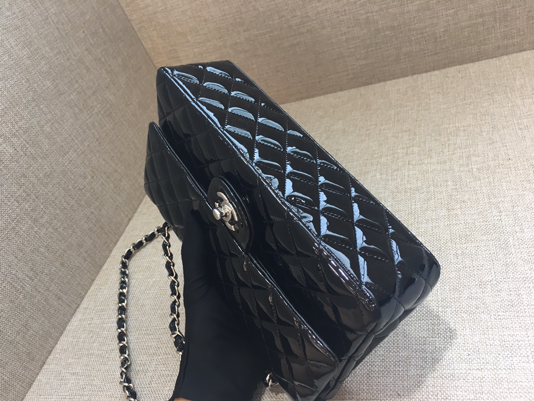 Medium Classic Flap Patent Leather Bag AO1112 Black/Silver